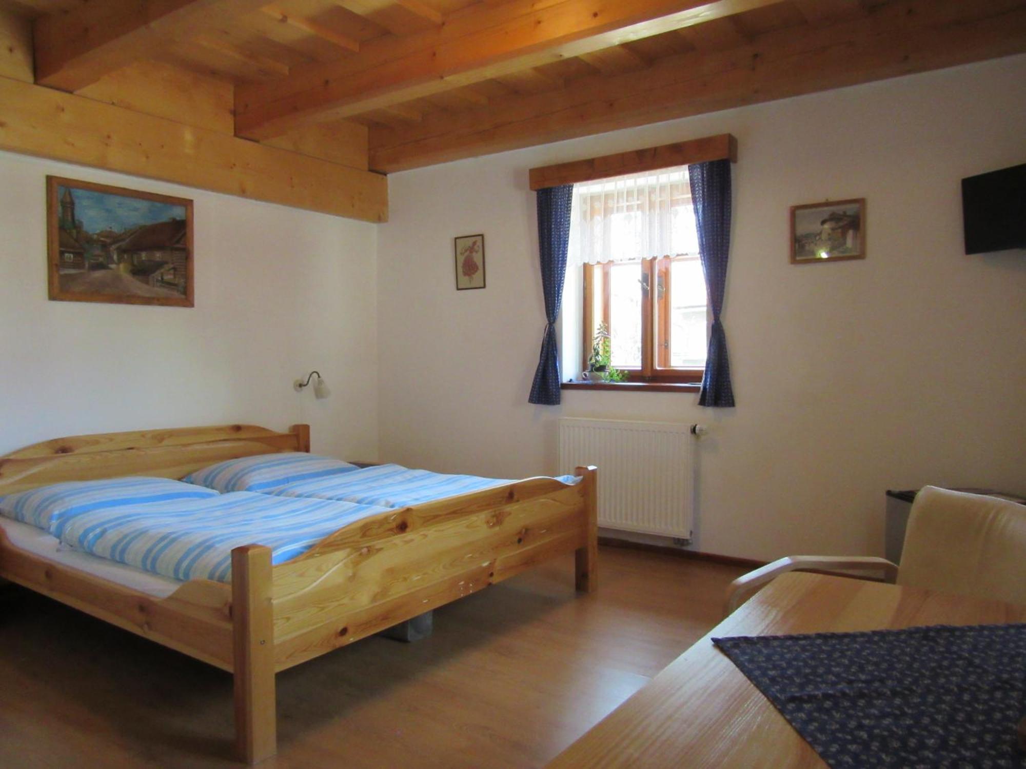 Penzion V Podhradi Stramberk Room photo