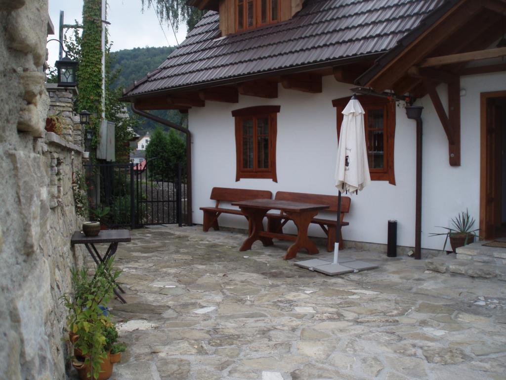 Penzion V Podhradi Stramberk Exterior photo