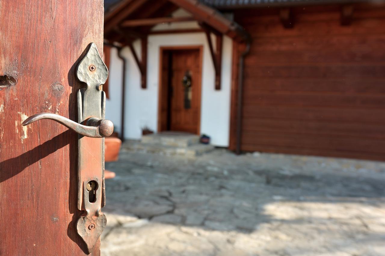 Penzion V Podhradi Stramberk Exterior photo